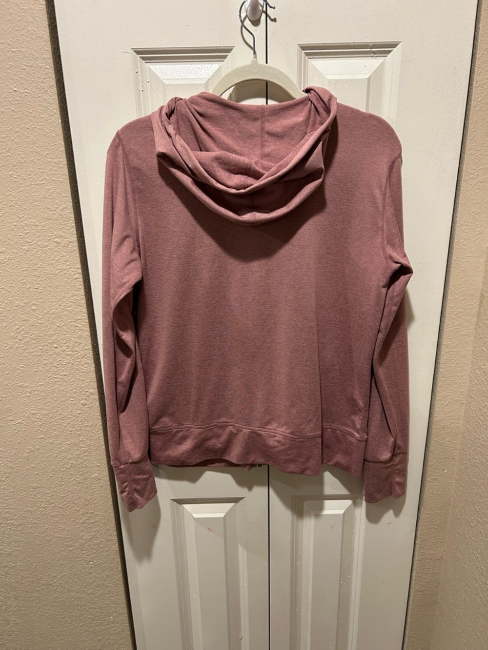 Vuori Full Zip Halo Hoodie in Tamarind size M - Picture 6 of 7